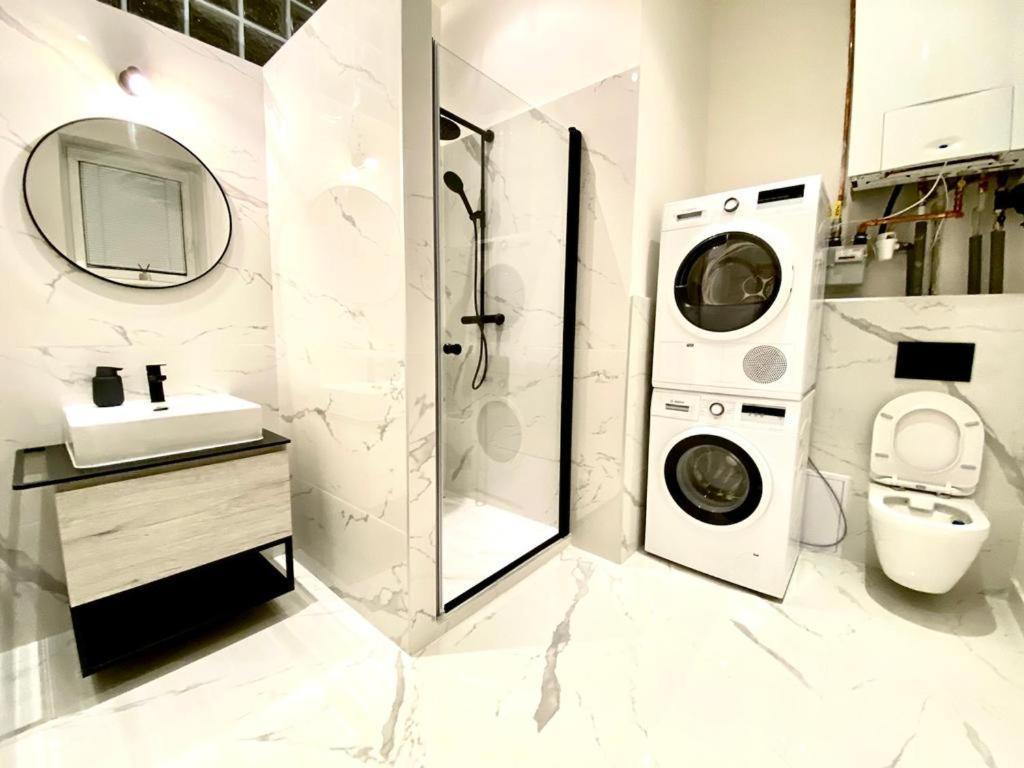 Entrez Apartment 3 - Historical Centre Кошице Екстериор снимка