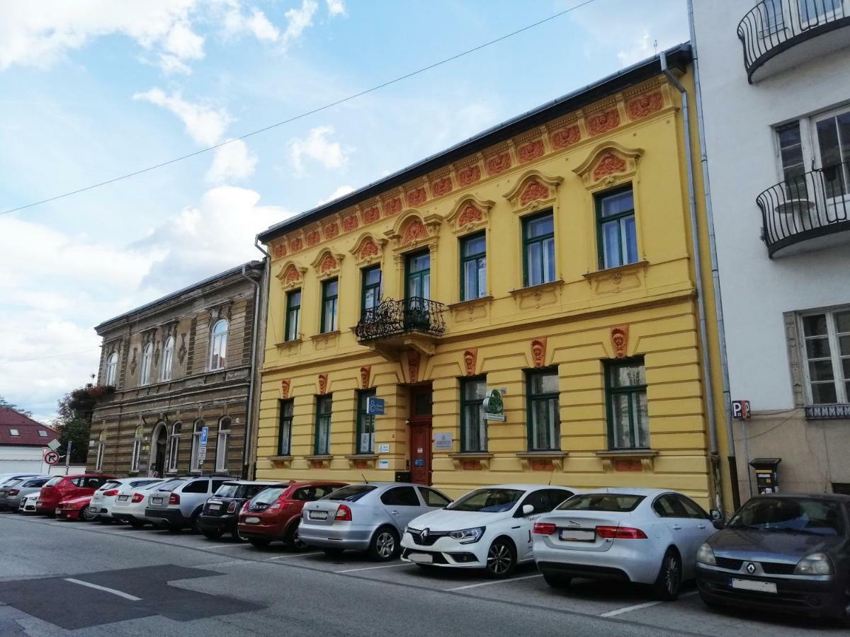 Entrez Apartment 3 - Historical Centre Кошице Екстериор снимка